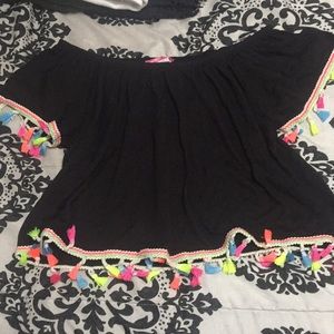 Black with colorful yarn crop top